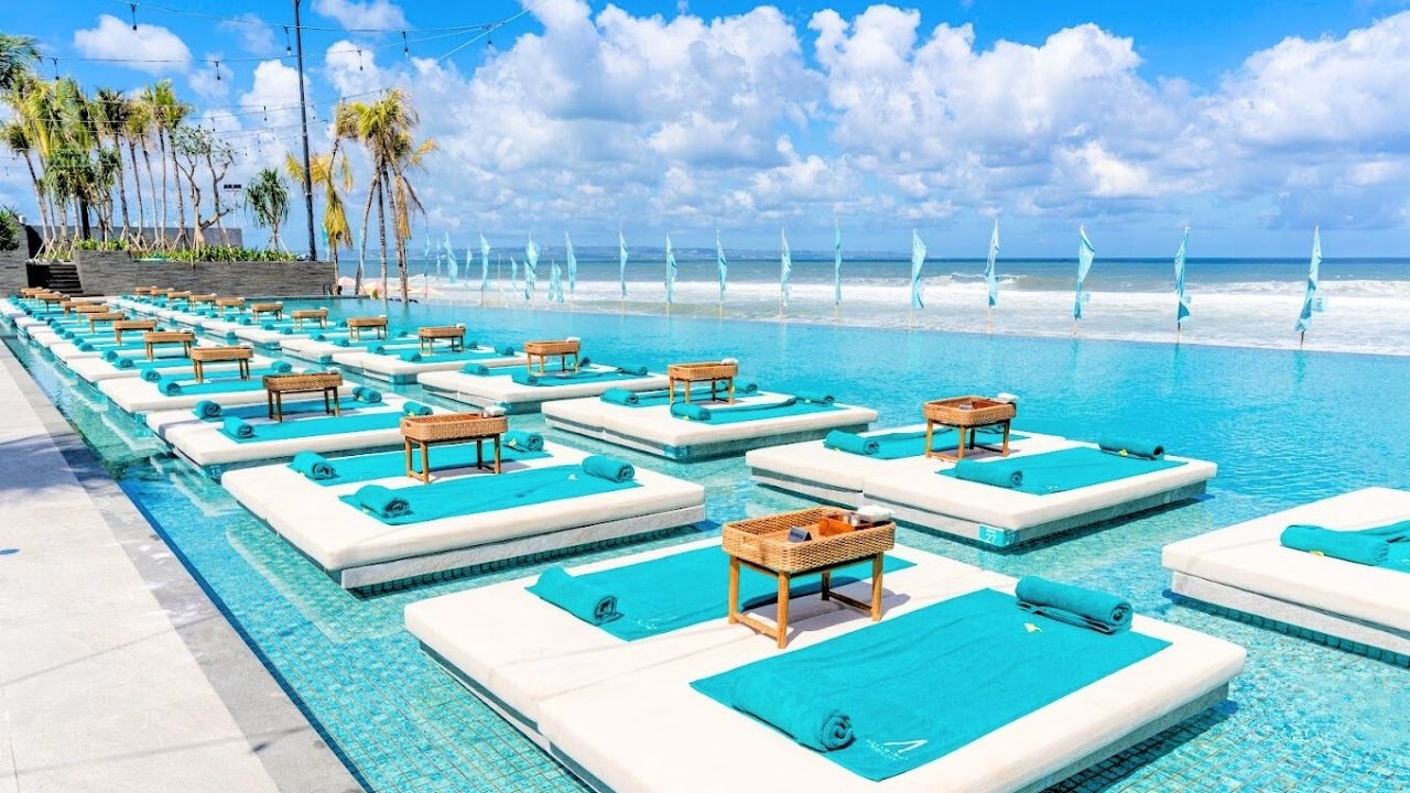 Atlas Beach Club | World’s BIGGEST Beach Club (Full Tour 4K)