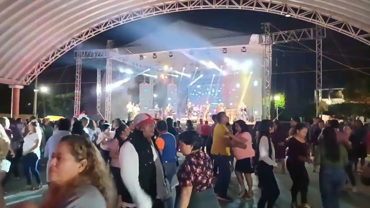 grupo amigo en vivo en Jáltipan de Morelos Veracruz