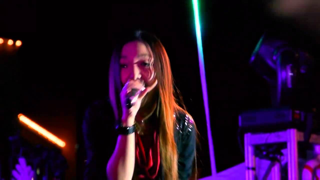 I Love You - Charice at the Citadel Outlet - Nov. 20 2010 (HD) [1 of 3]