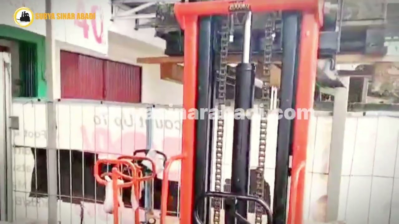 Service Hand Stacker Lama Jadi Baru di SuryaSinarAbadi