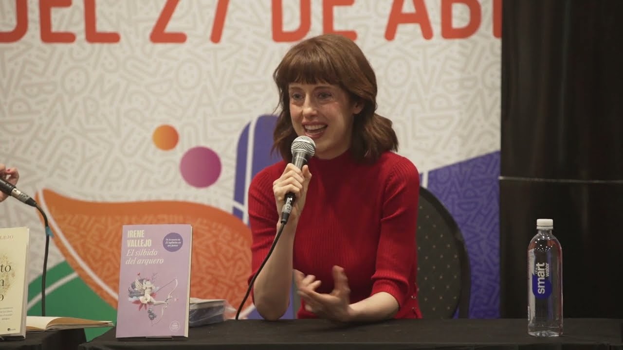 Feria del Libro | Irene Vallejo presentó El infinito en un junco