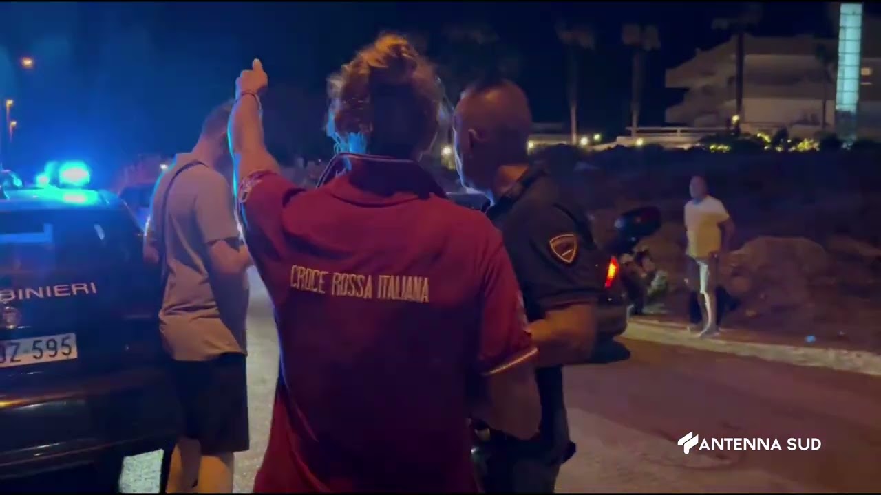 25 Luglio 2023   Ugento LE   Barca a vela con 35 migranti si incaglia a di Torre San Giovanni
