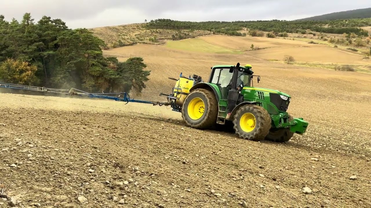 John Deere + Aguirre herbicida sellante 