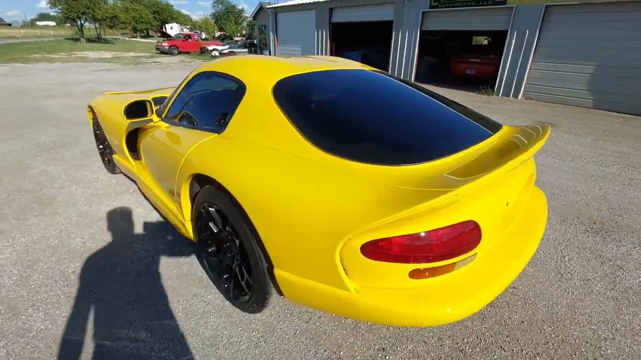 yellow gts Viper gen 2