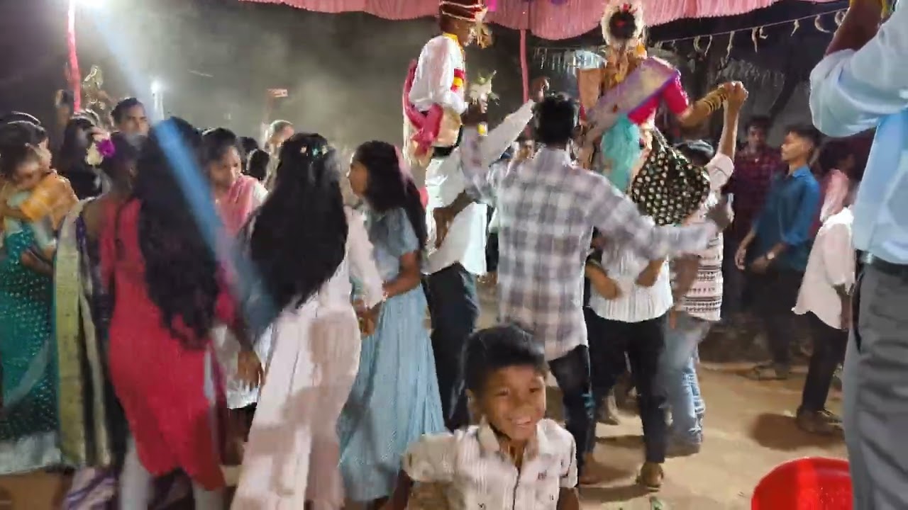 16 /02/2025  Akshay Vanita Aghai lagin.#dance #dj 