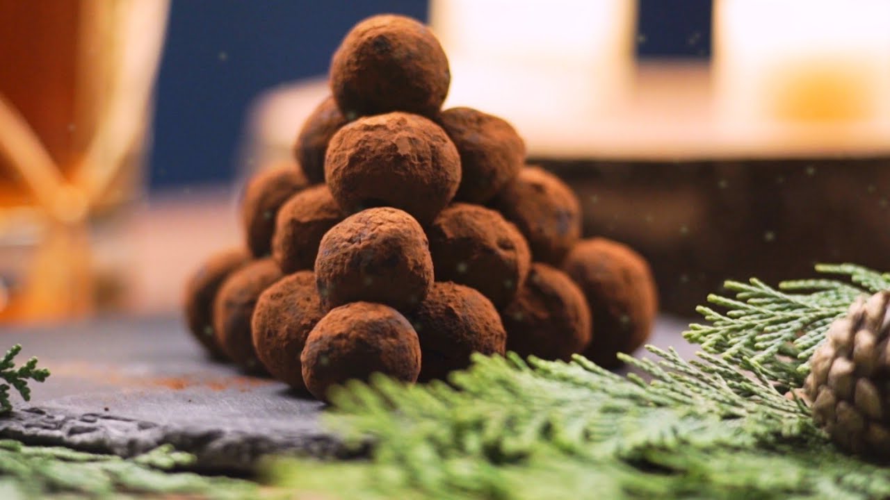 Die einfachste Praline zum Selbermachen: Rumkugeln
