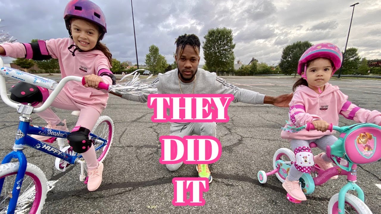 Teaching My Daughters How To Ride BIKE For The First Time - Without Training Wheels !