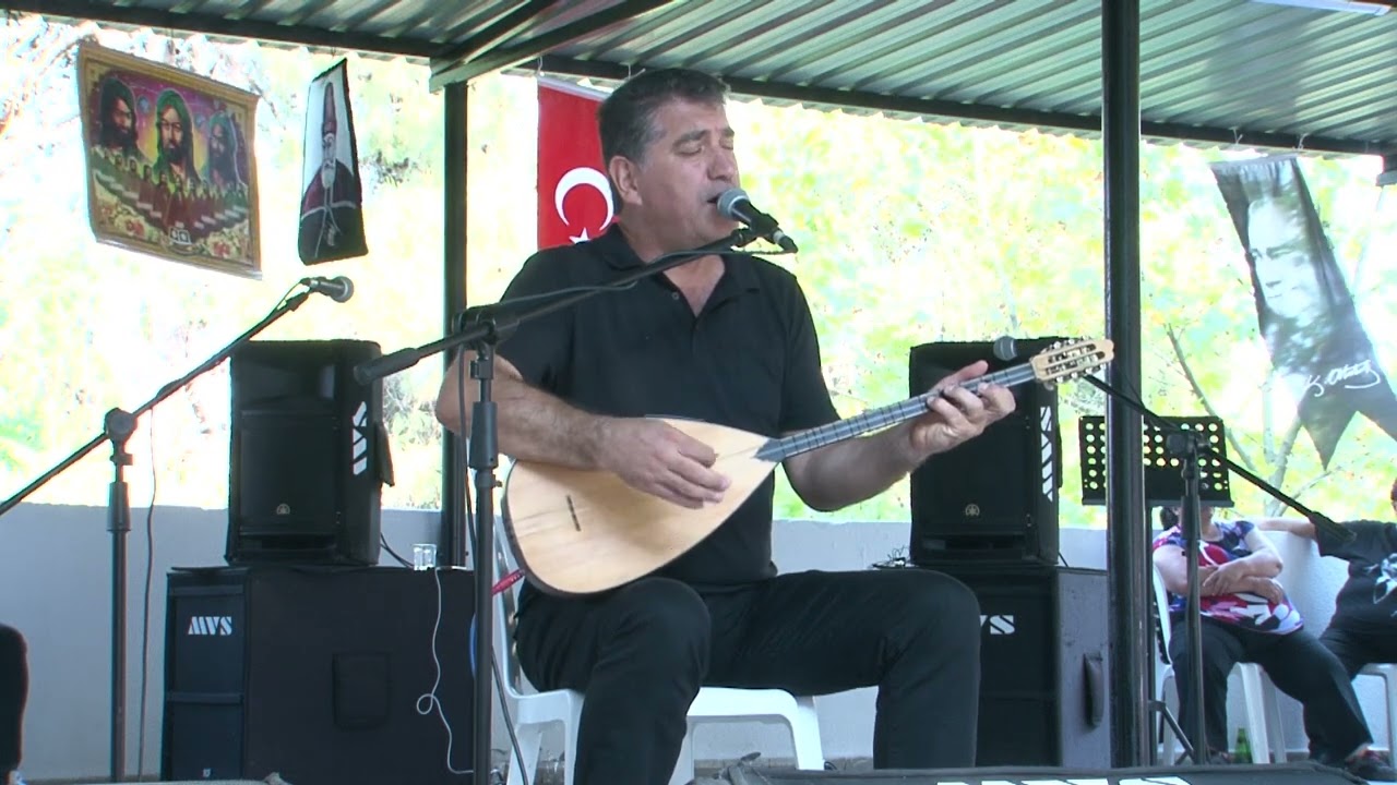 Nebi Yaşar - Bütün Evren Semah Döner