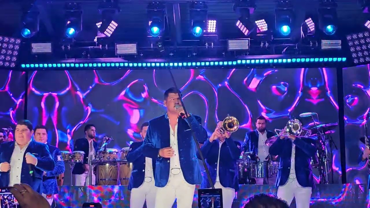 BANDA CARNAVAL EN VIVO