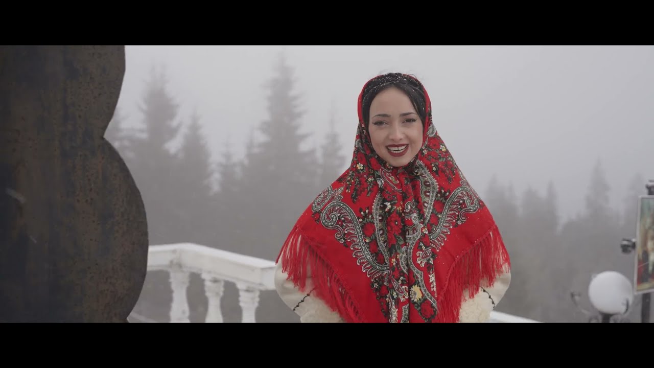 Catalina BALTARU - Mandră zi de sărbătoare ❄️ COLIND 2022❄️