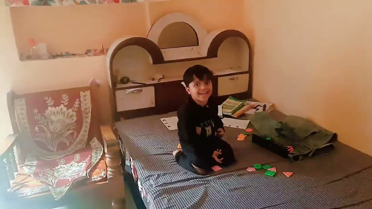 आज तो मम्मी से डाट पड़ गई 😭😭😭