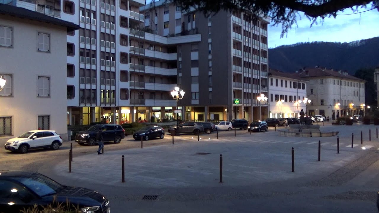 Città deserte la sera, i casi di Borgosesia e Arona