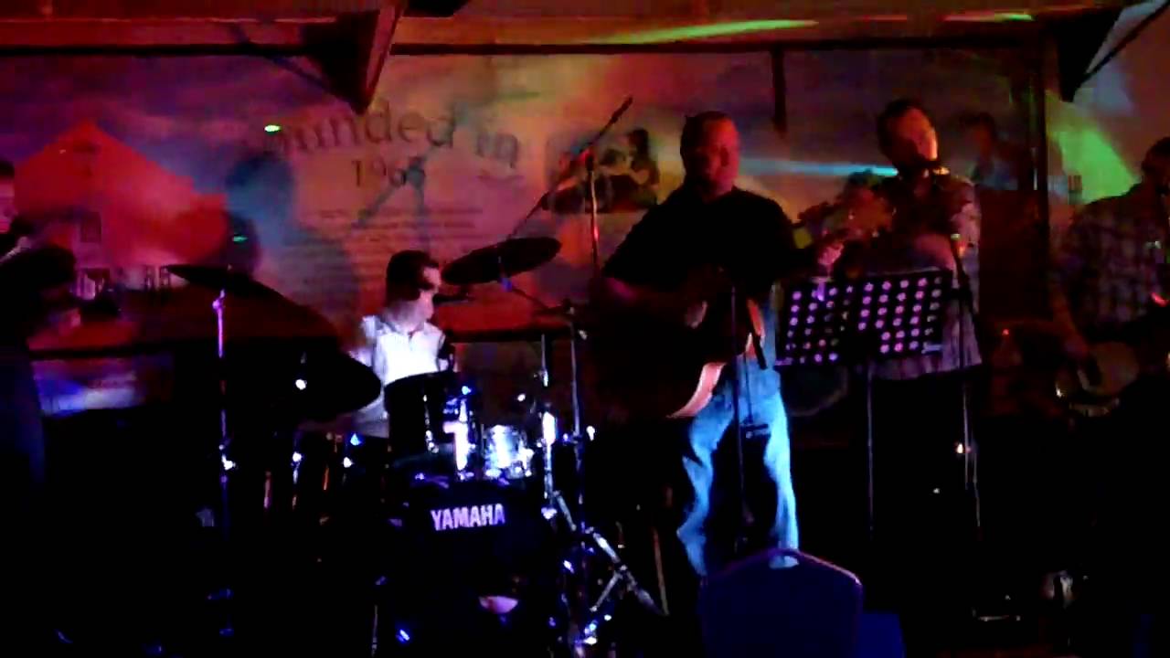 Rattle n Reel live at St Kents  1