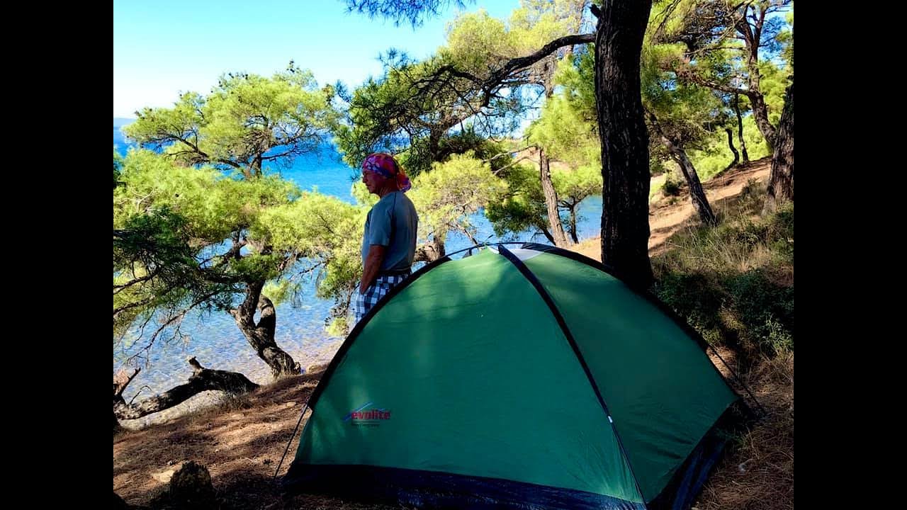 Saros ADİLHAN Köyünde Kamp