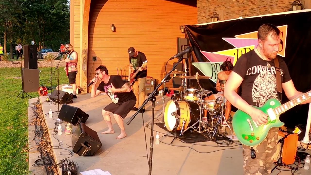 The Bro Bro's cover Hit Me With Your Best Shot by Pat Benatar