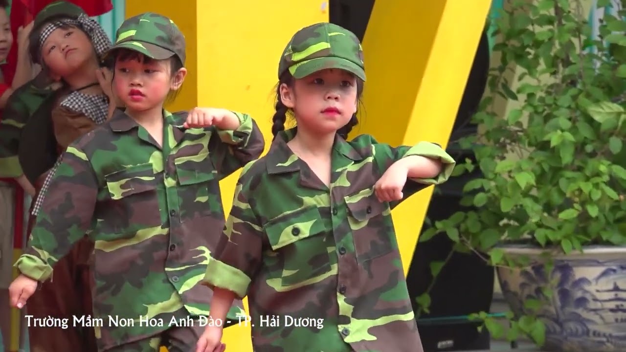 Nhóm Văn Nghệ - Trường Mầm Non Hoa Anh Đào | Kỷ Niệm 50 Năm Giải Phóng Miền Nam, Thống Nhất Đất Nước