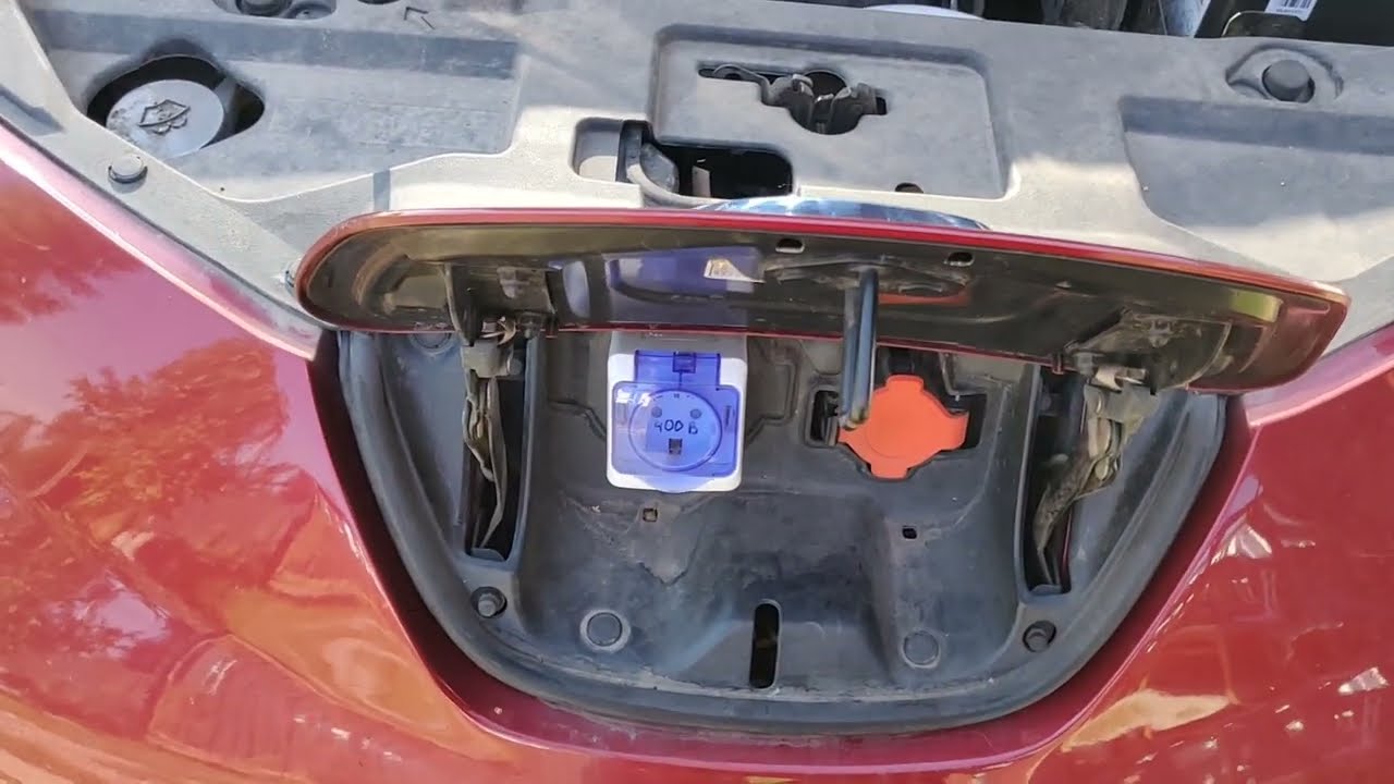 [ENG] Budget DIY V2H V2L with Nissan Leaf 5 kW with ATS and Tuya Smart Home integration