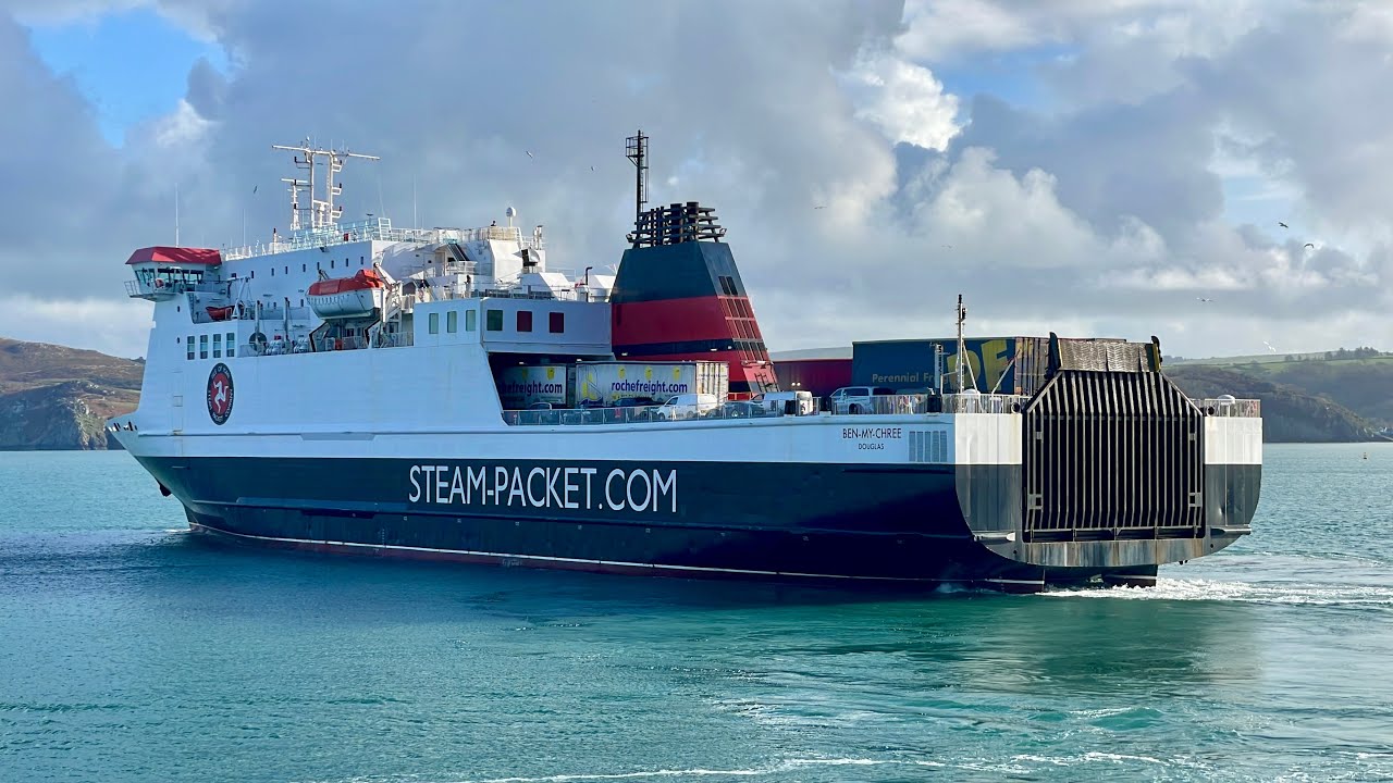MV Ben-my-Chree Departs Fishguard, 8/11/25