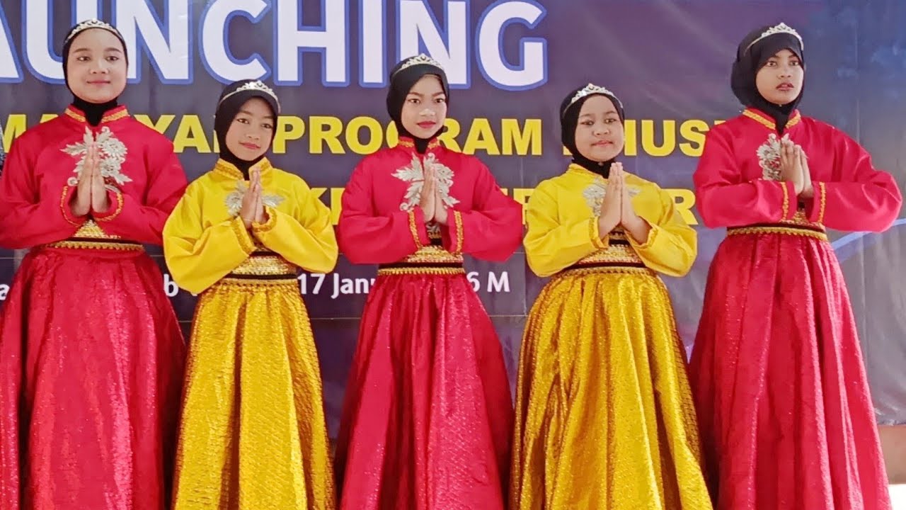 Yafia & friends (vocal group)-Alhamdulillah(Opick) -Juara Harapan 2