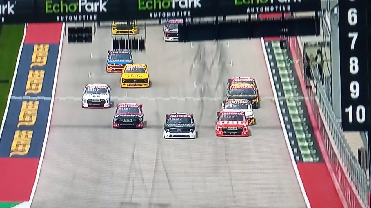 GREEN FLAG FOR THE XPEL 225 AT COTA! - XPEL 225