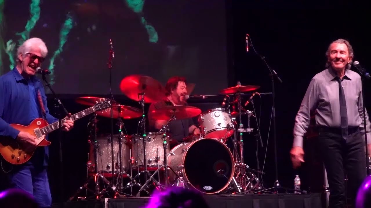 The Tubes Live 2024 🡆 She's a Beauty 🡄 July 10 ⬘ 713 Music Hall ⬘ Houston, TX