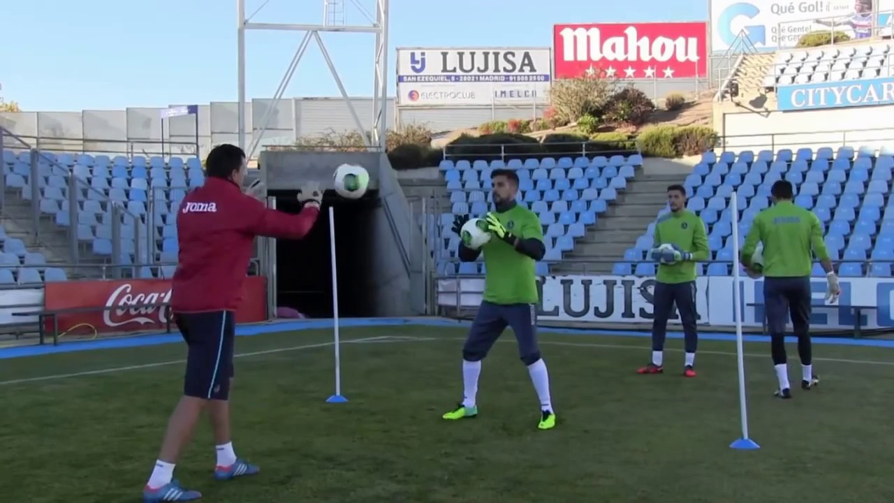 Entrenamiento de porteros con San Román (Getafe CF Temp 2011-2012) Moyá y Codina
