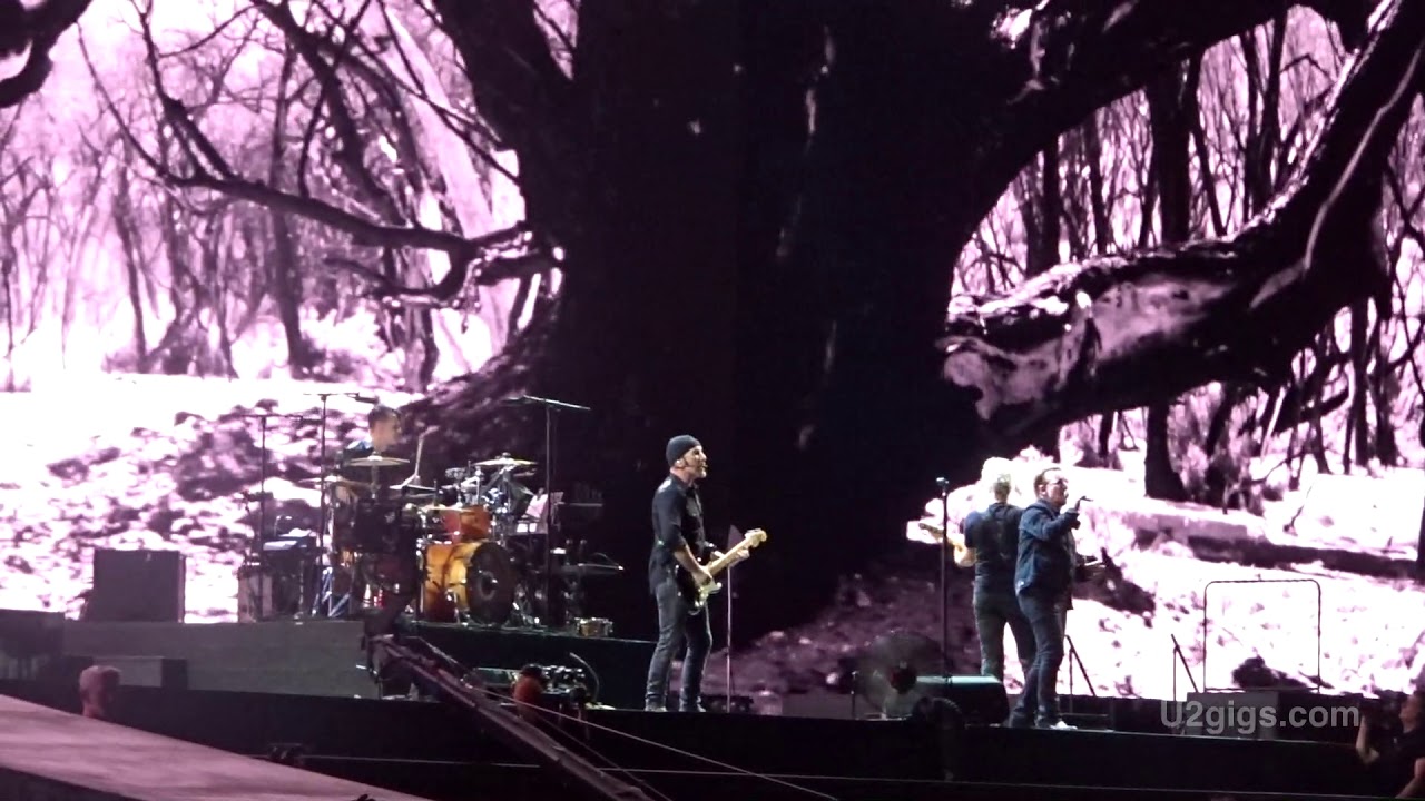 U2 Singapore I Still Haven't Found What I'm Looking For 2019-12-01 - U2gigs.com