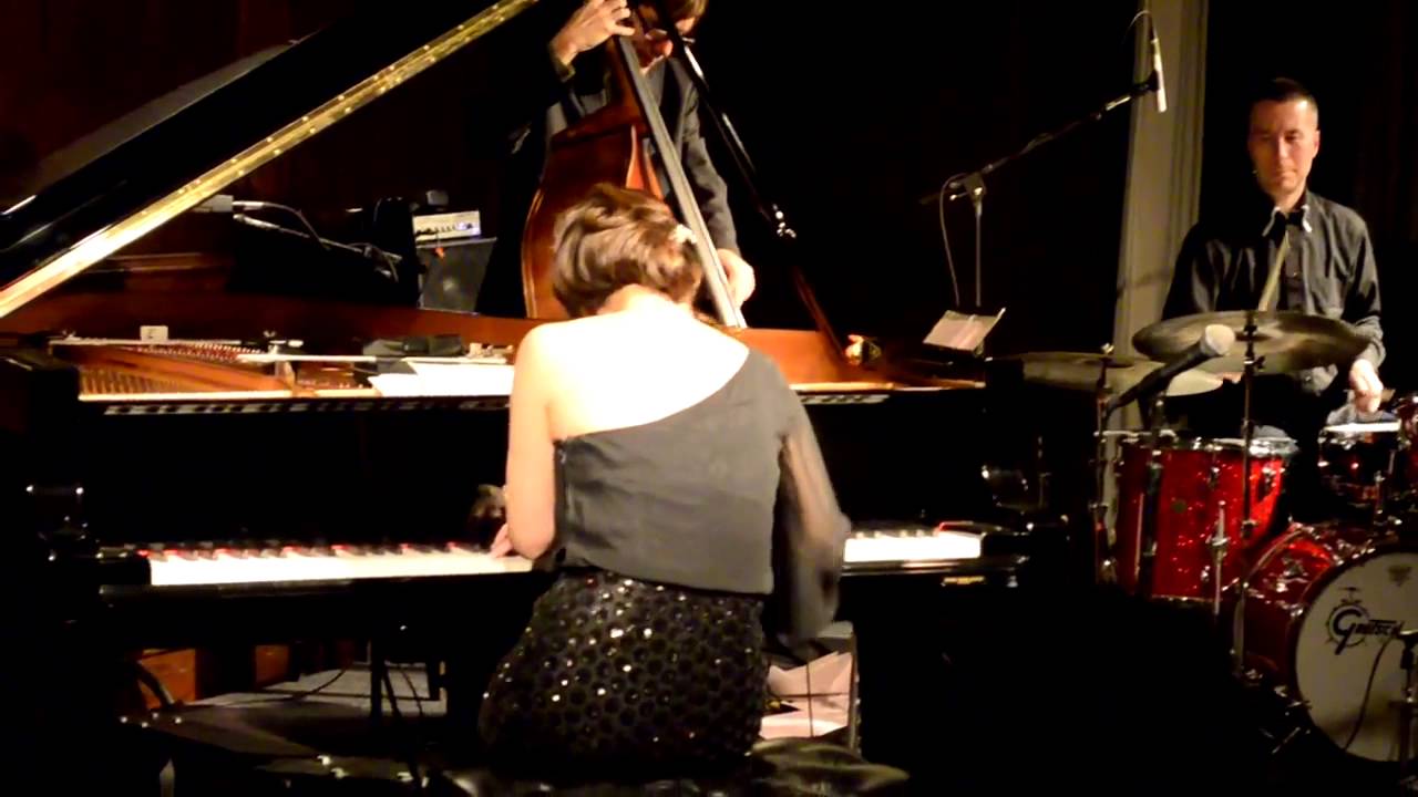 Yoko Miwa Trio plays Only Love Can Break Your Heart