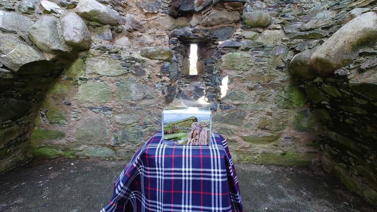 Unboxing The Sassenach Limited Edition Crate