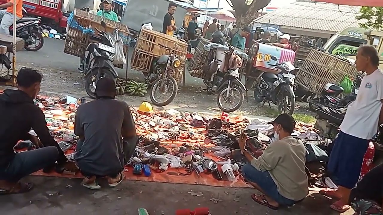 PASAR WAGE DUKUN GRESIK 