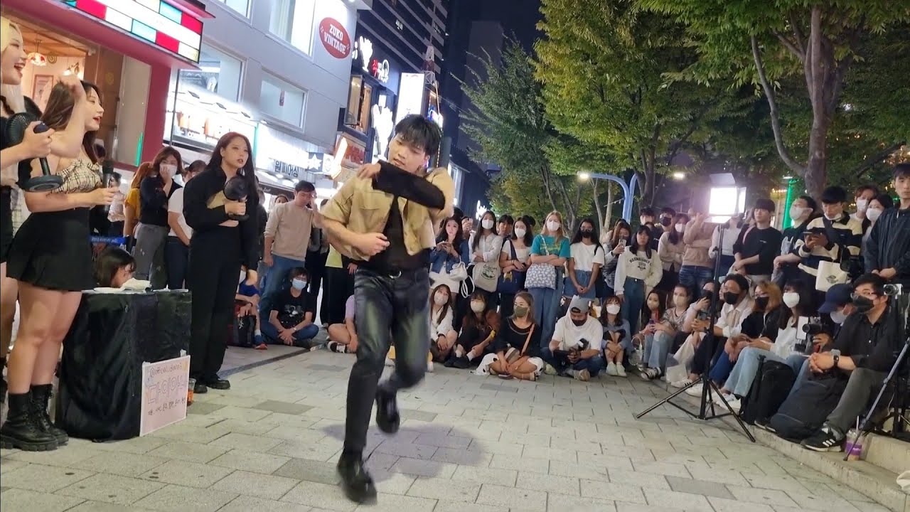SATURDAY. DIANA: HYUNJIN. DYNAMIC SUPERB PERFORMANCE. HONGDAE. [RUSH HOUR]
