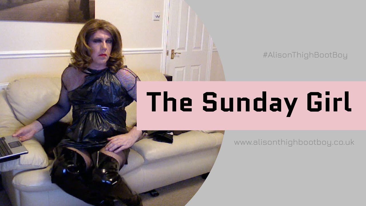 I❤️Crossdressing - Bin Bag and Thigh Boots 