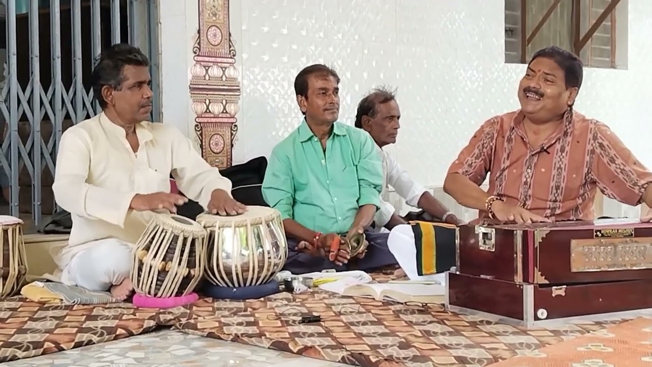 ७०३)बईठकी में #geet | केहू पगले नू बनवले होईहें प्यार दुनिया में | #मनन गिरी मधुकर #सत्यदेवजी२४.८.२४