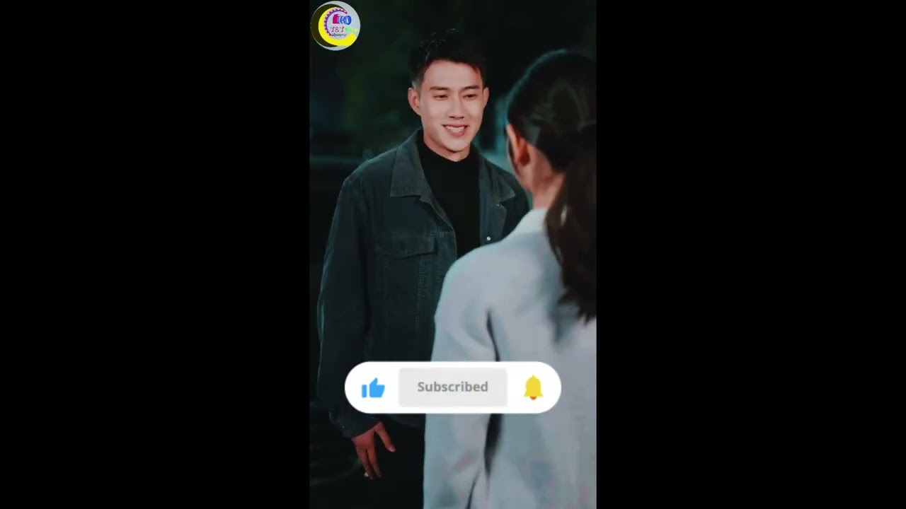 ရွှေရုပ်ထု အတုနဲ့ ဘီလျံနာသမတ်