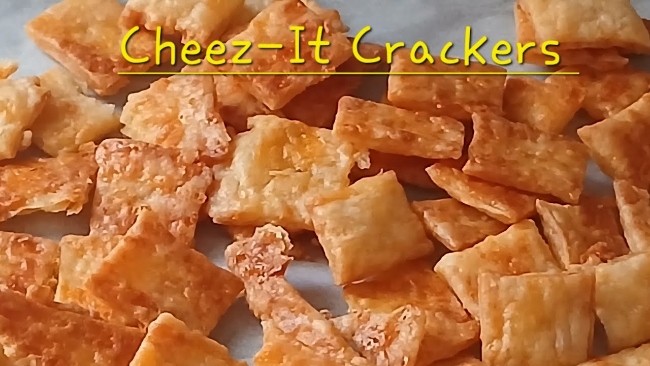 Cheez-Its Cracker Recipe~Make at Home~Ditch the Boxed Crackers #DIY #nongmo #healthylifestyle