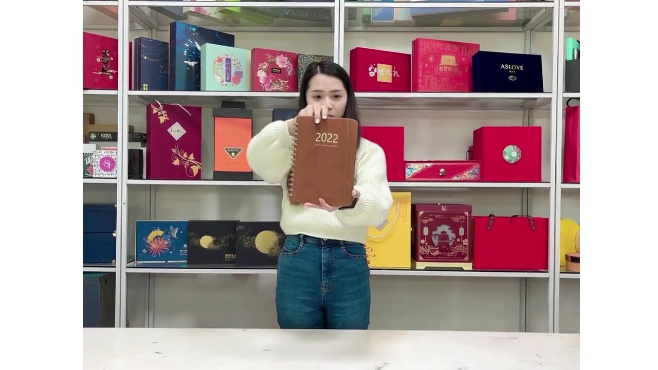 how to deal with PU leather weekly planner (brown)