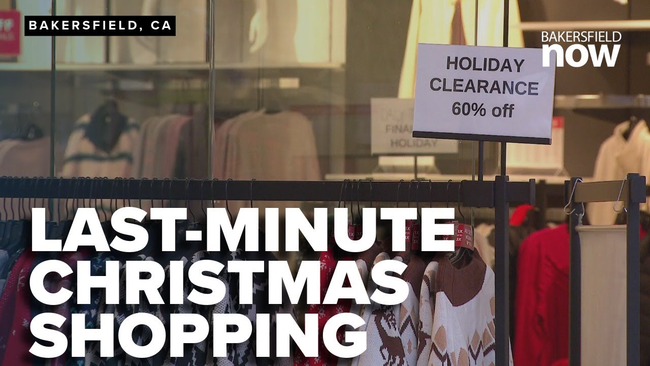 Holiday shopping rush hits Rosedale Promenade as Christmas nears