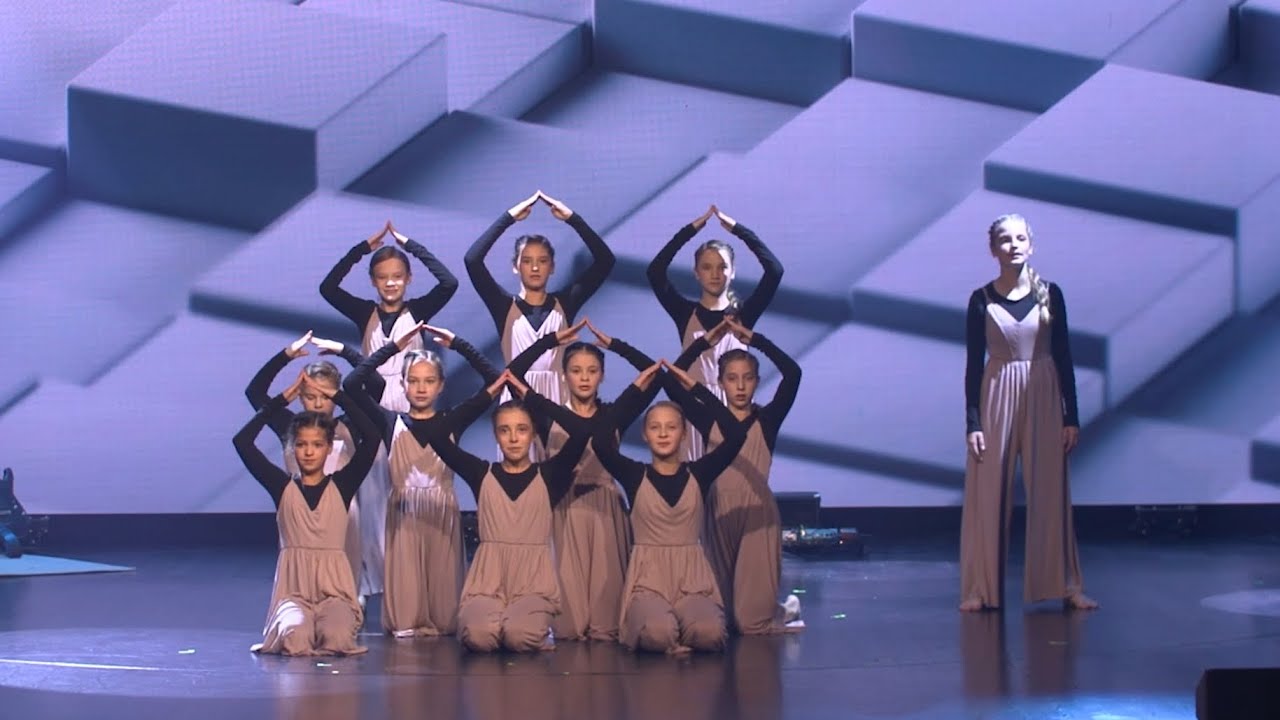 THIS WORLD IS NOT MY HOME @BrananMurphy | Contemporary Dance by Christian Dance Force