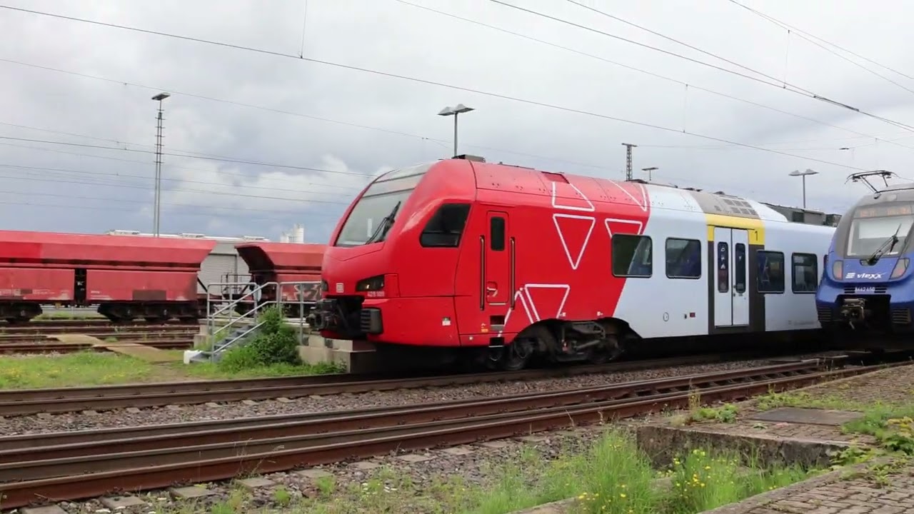 Stadler Flirt 429 109 DB Regio und Bombardier Talent 3 8442 150 Vlexx in Merzig
