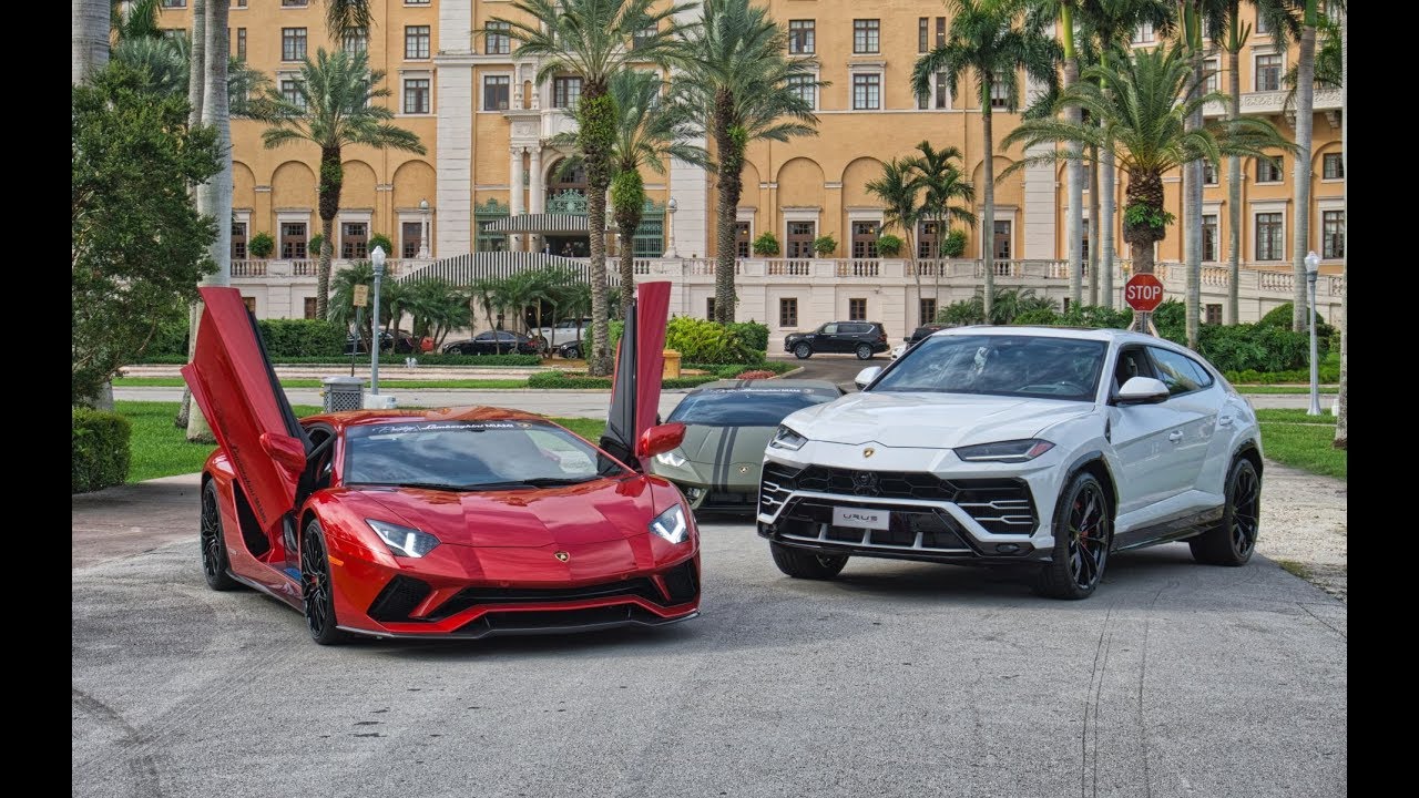 Lamborghini URUS People's reactions to the world's FIRST Super SUV Showcase by Lamborghini Miami