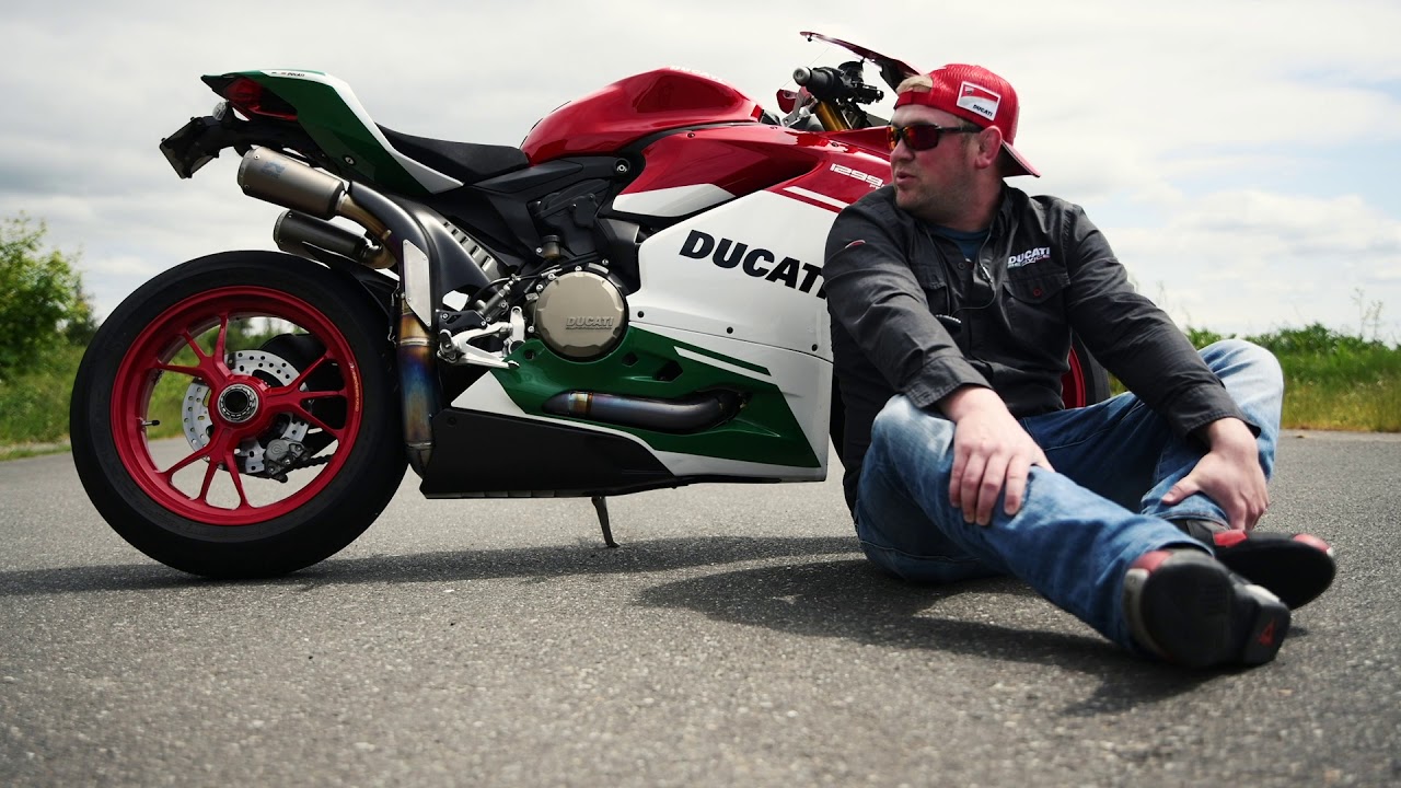 Ducati 1299R Final Edition 4000 mile review and V4 Panigale comparison