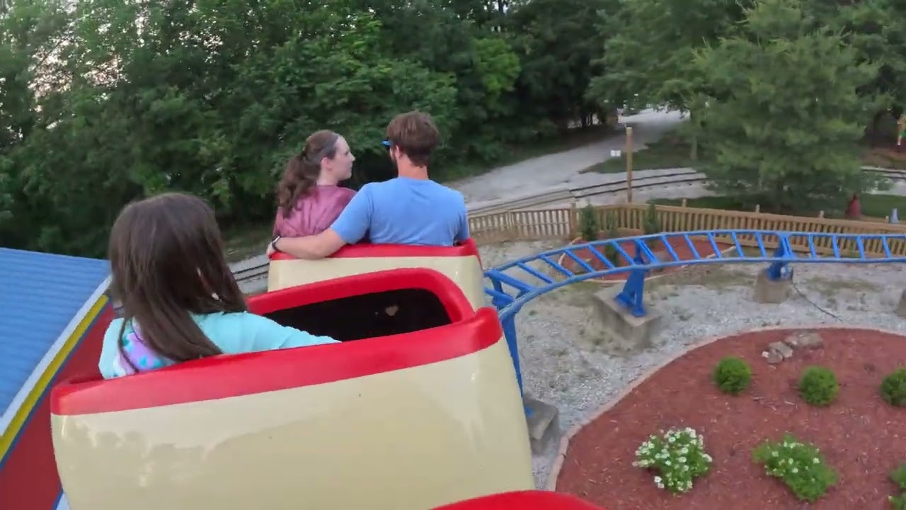 Howler on ride POV @ Holiday World