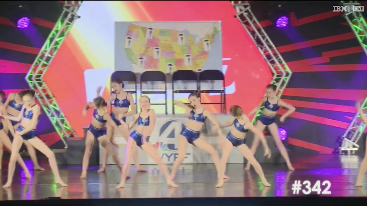 It's Raining Men - Evolve Dance Complex
