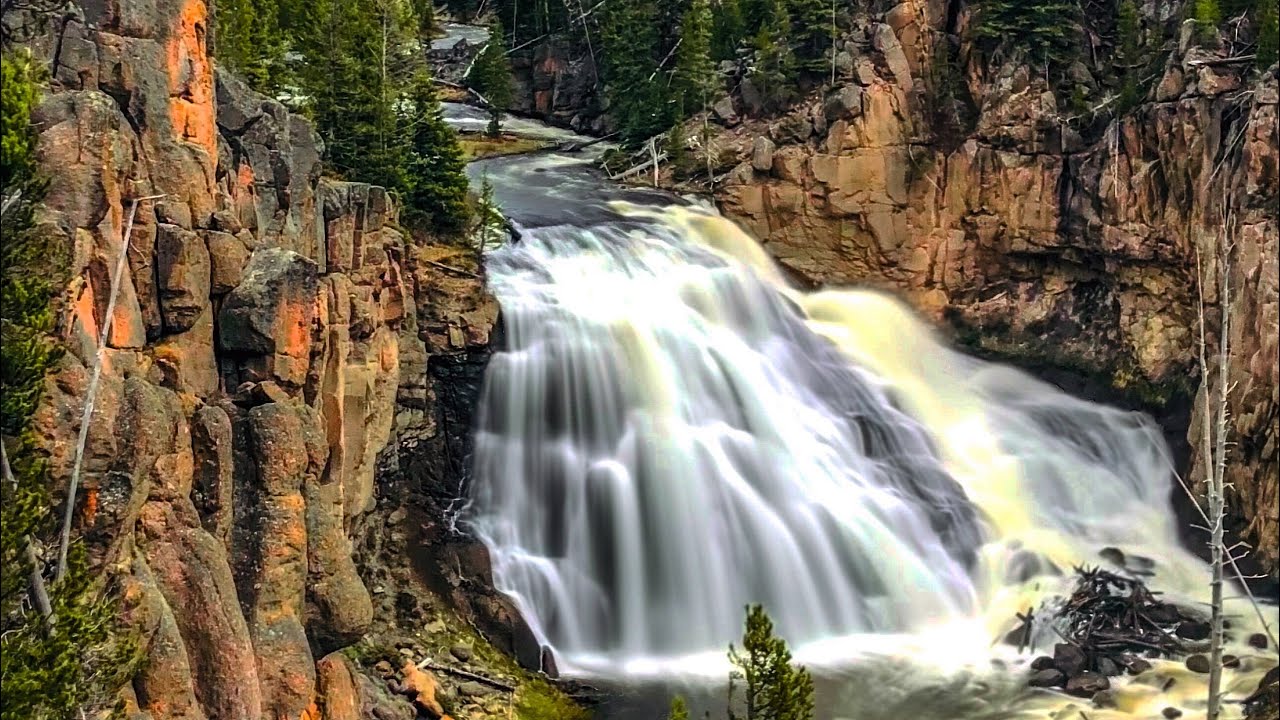 Yellowstone upper falls tower falls - Best national park