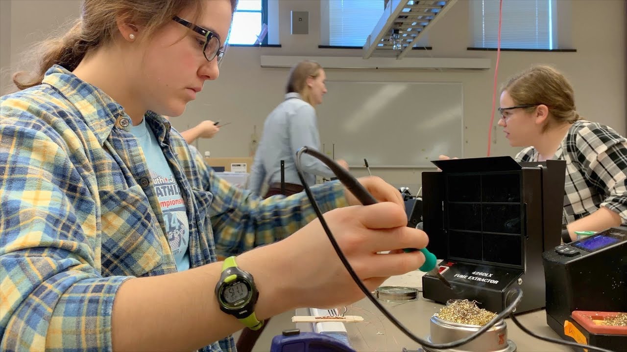 Strength and Materials Engineering Final Projects | Class Visit