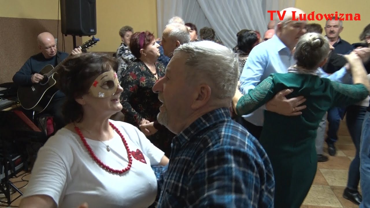 Albo mi grajcie albo ŚPIEWAJCIE ~ Niesamowity nastrój Bo cała sala śpiewa i TAŃCZY !