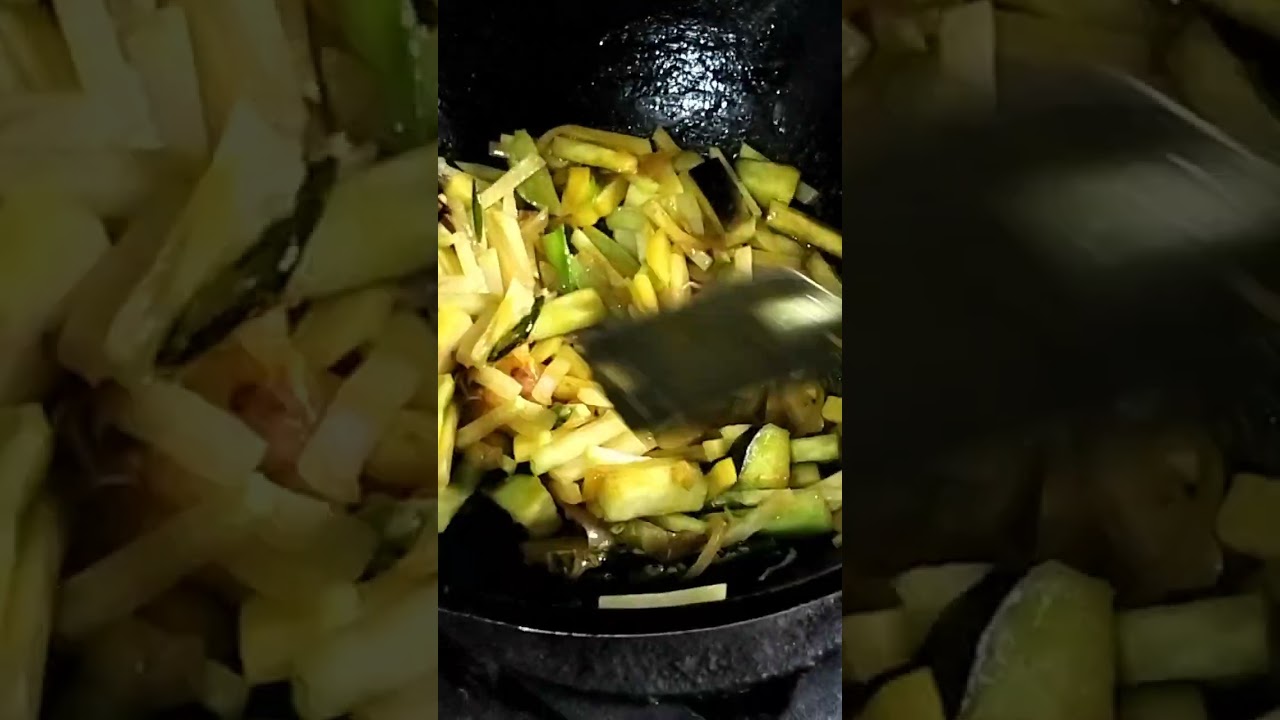 আলু দিয়ে লাউ শাক ভাজি, আলু দিয়ে বেগুন দিয়ে বাঁধা কপির ভাজি।
