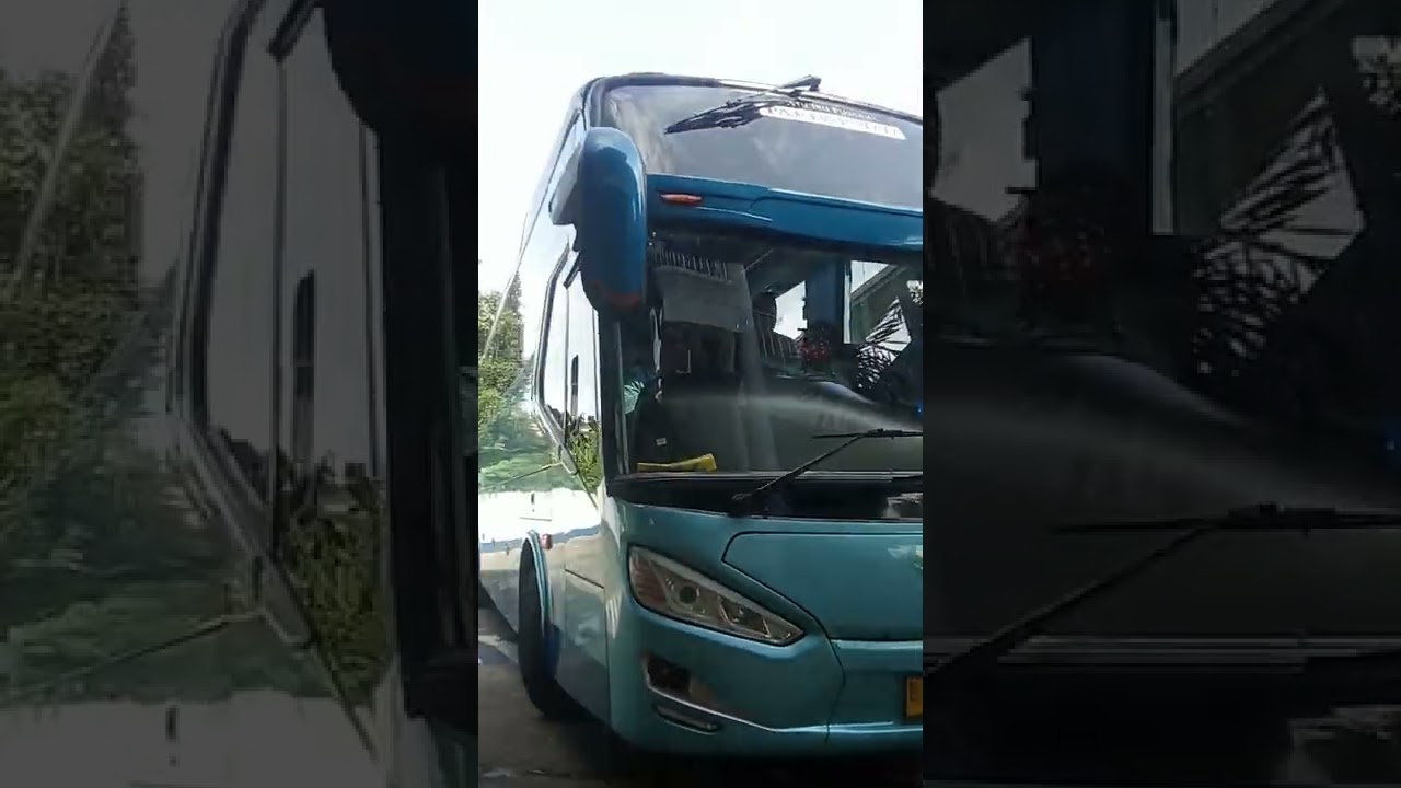 Bus Bigbird uji skill sopir parkiran sempit