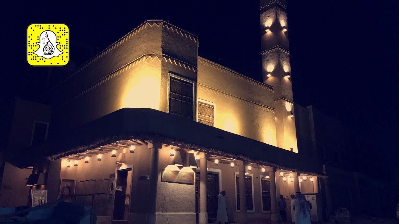 مسجد ( آل عوشن  ) في الرياض كانك تعيش قبل ٨٠ سنة