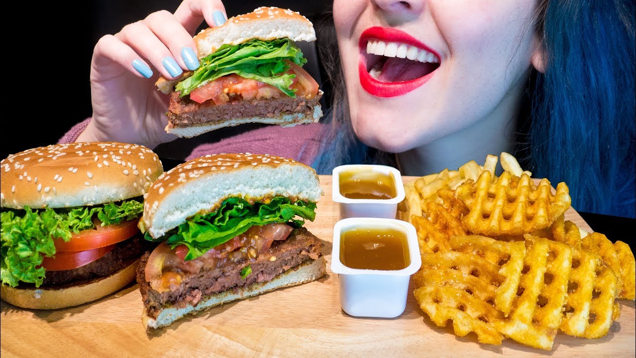 ASMR: McDonald's Big TS Burgers, Grid Fries & Apple Pie 🍔 ~ Relaxing Eating [No Talking|V] 😻